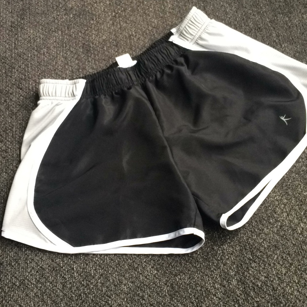 Danskin athletic short